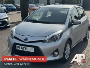 Toyota Yaris Hybrid Life