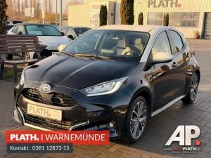 Toyota Yaris Hybrid Style Selection