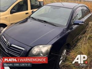 Toyota Avensis 1.8 Executive Liftback