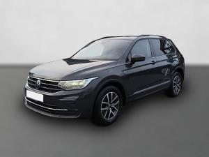 Volkswagen Tiguan 2.0 TDI DSG Life AHK PANO ACC APP-CONNECT LED
