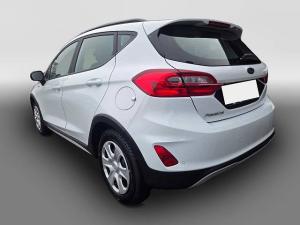 Ford Fiesta EcoBoost 1.0 beh. Frontscheibe Sitzh. PDC