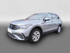Volkswagen Tiguan 2.0 TDI DSG Life AHK NAVI RFK ACC SITZH 18LM