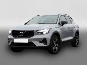 Volvo XC40 Plus Dark 2WD B4 EU6d Navi Digitales Cockpit Memory Sitze Soundsystem HarmanKardon