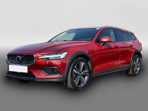 Volvo V60 Cross Country B4 AWD Ultimate Head UP Pano LED