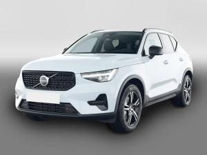Volvo XC40 Plus Dark 2WD StandHZG Leder Digitales Cockpit Memory Sitze Soundsystem HarmanKardon