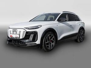 Audi Q6 e-tron S line exterieur schwarz (Panoramadach)