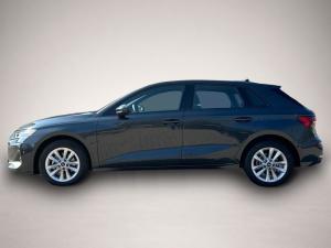 Audi A3 Basis ACC+KAMERA+SHZ+LED+16″LM+APP 35 TFSI 110 .