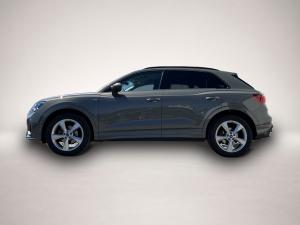 Audi Q3 35 2.0 TDI S tronic S line AHK ACC Navi LED R