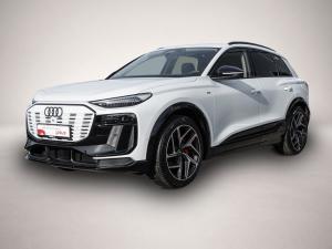 Audi Q6 e-tron S line exterieur schwarz Pano