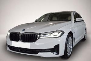 BMW 530 530e Touring LED NAVI LEDER ACC Travel Paket