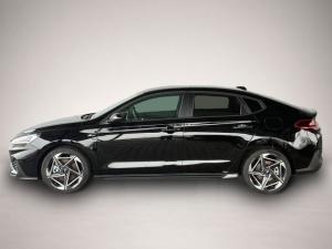 Hyundai i30 N-Line Fastback DCT 1.5 T-GDI mHev / Navi /.