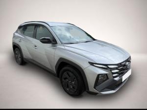 Hyundai TUCSON 1.6 T-GDI Family AT 4WD,Navi,R-Cam,SHZ,AppCon. .