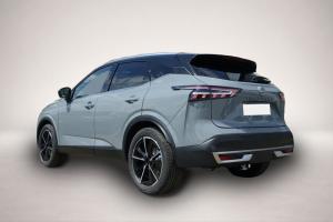 Nissan Qashqai TEKNA 158PS ALLRAD 4×4 Pano/Bose +AHK!
