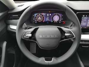 Skoda Octavia Kombi 2.0 TDI DSG Selection 17 Lodge Nav