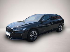 Skoda Superb Combi 2.0 TDI DSG Selection AHK NAVI ACC
