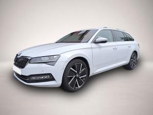 Skoda Superb Combi 2.0 TDI DSG Style NAVI RFK MATRIX L