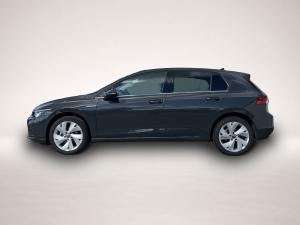 Volkswagen Golf 1.5 TSI Style 132¤ m.20% Anz. Navi TravelAs