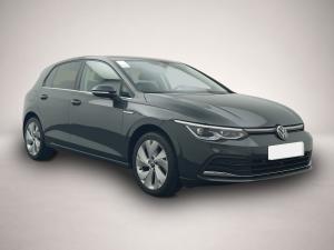 Volkswagen Golf 8 1.5 eTSI DSG NAVI LENKRADHZG LED