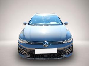 Volkswagen Golf VIII Variant 1.5 TSI R-Line LED+KAMERA+ACC.