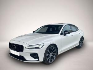 Volvo S60 Ultimate Dark FLA*ACC*HUD*4xSHZ*STH*LM