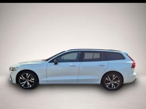 Volvo V60 B4 B DKG Plus Dark PANO*360°View*Mj.26