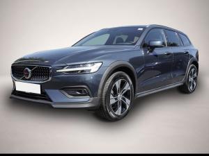 Volvo V60 Cross Country B4 AWD Ultimate AHK Head UP Pa