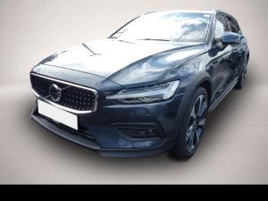 Volvo V60 Cross Country B4 AWD Ultimate Pano Head UP 3