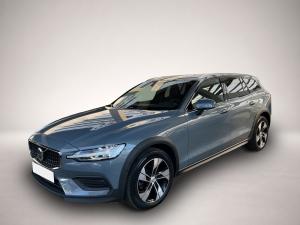 Volvo V60 Cross Country Plus AHK ACC