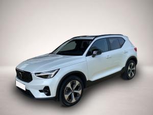 Volvo XC40 B4 Ultimate Dark ACC*LED*Navi*SHZ*360*