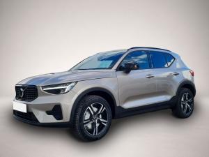 Volvo XC40 Plus Dark FLA SpurH el.Heck KeyLess LMF
