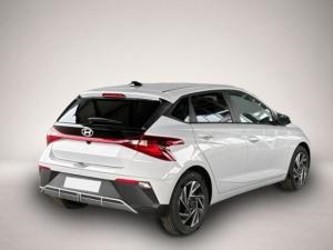 Hyundai i20 Pure 1.2 MPI / Navi / PDC Hinten + Kamera /.