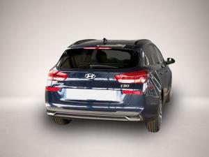 Hyundai i30 Kombi Comfort Plus 1.0 TGDI DCT / Navi / Si.