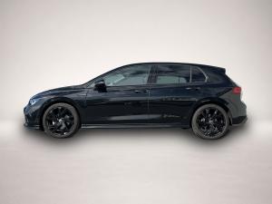 Volkswagen Golf 1.5 eTSI DSG R-LINE Black Style 2,99% Fin.