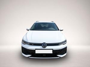 Volkswagen Golf VIII Variant 1.5 TSI R-Line LED+KAMERA+ACC.