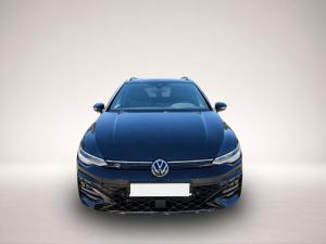 Volkswagen Golf VIII Variant 1.5 TSI R-Line LED+KAMERA+ACC.