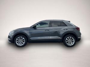Volkswagen T-Roc 1.5 TSI DSG Style 175¤ m.20% Anz. AHK STHZ