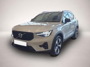 Volvo XC40 B3 (Benzin) Plus Dark 2WD – ACC/LED/360°