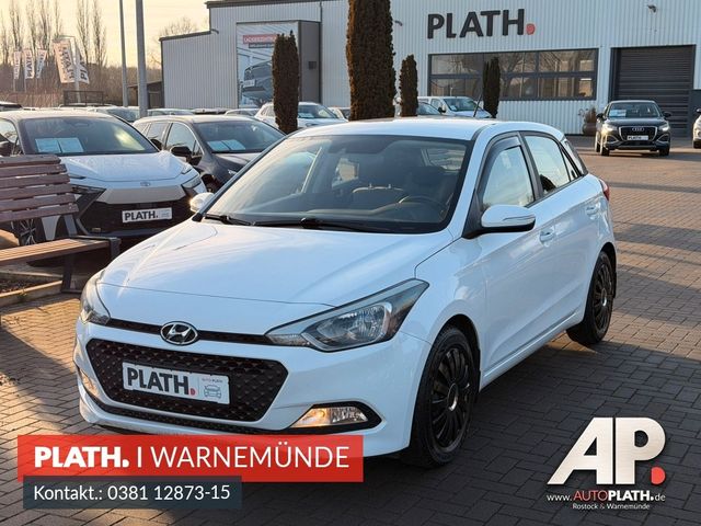 Hyundai i20 1.2 blue YES!