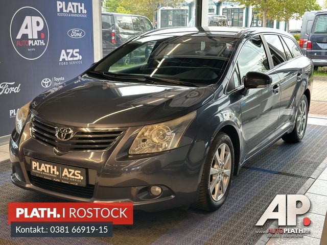 Toyota Avensis Kombi Executive Automatik