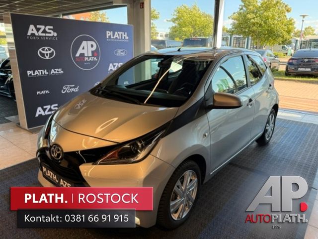 Toyota Aygo x-play touch Automatik
